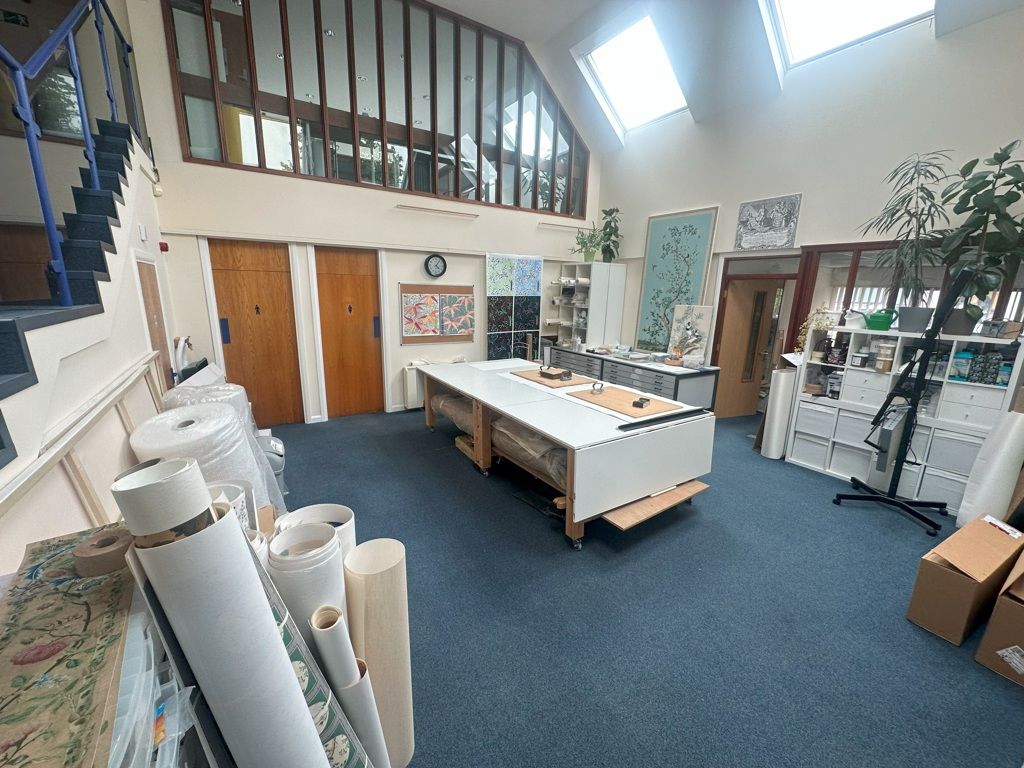 Property photo 2 of 6 Photo 3