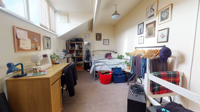 Property photo 3 of 5