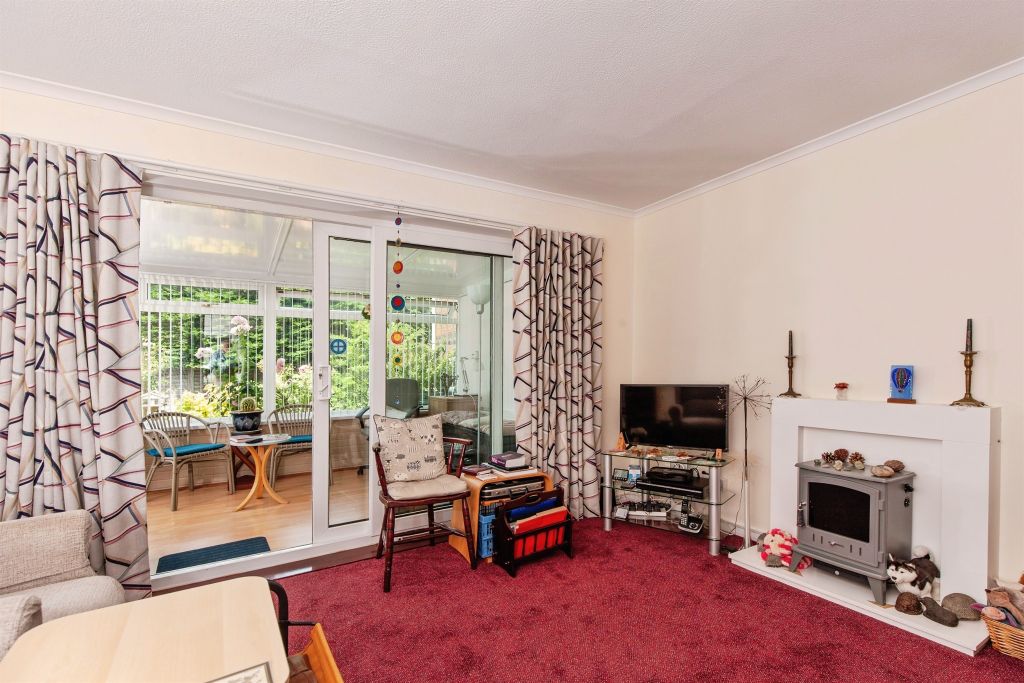 Property photo 2 of 22
