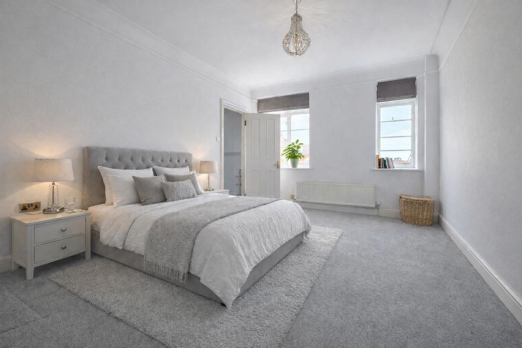 Property photo 2 of 10 E9F9Ddb4-2846-4d07-Bcef-F8Dae497Ef73.Png