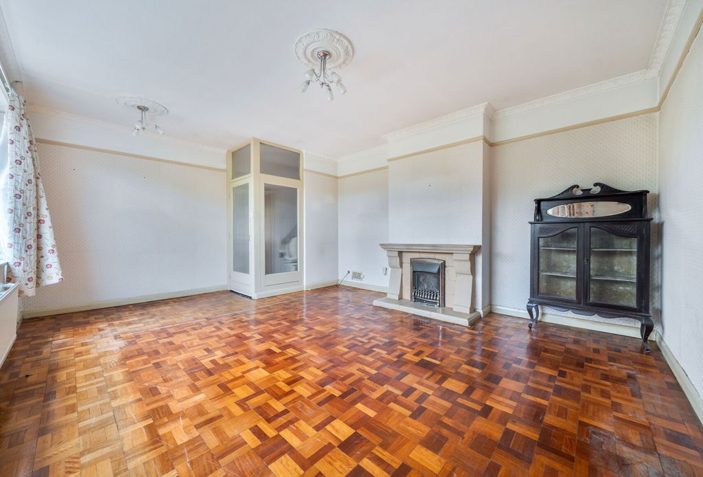 Property photo 3 of 13 1464559-3-6A0Ecbd...