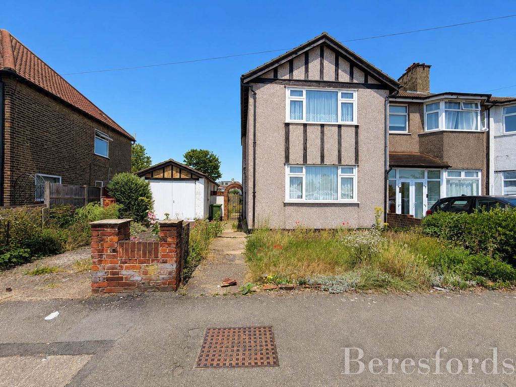 Property photo 1 of 15 Picture No. 16