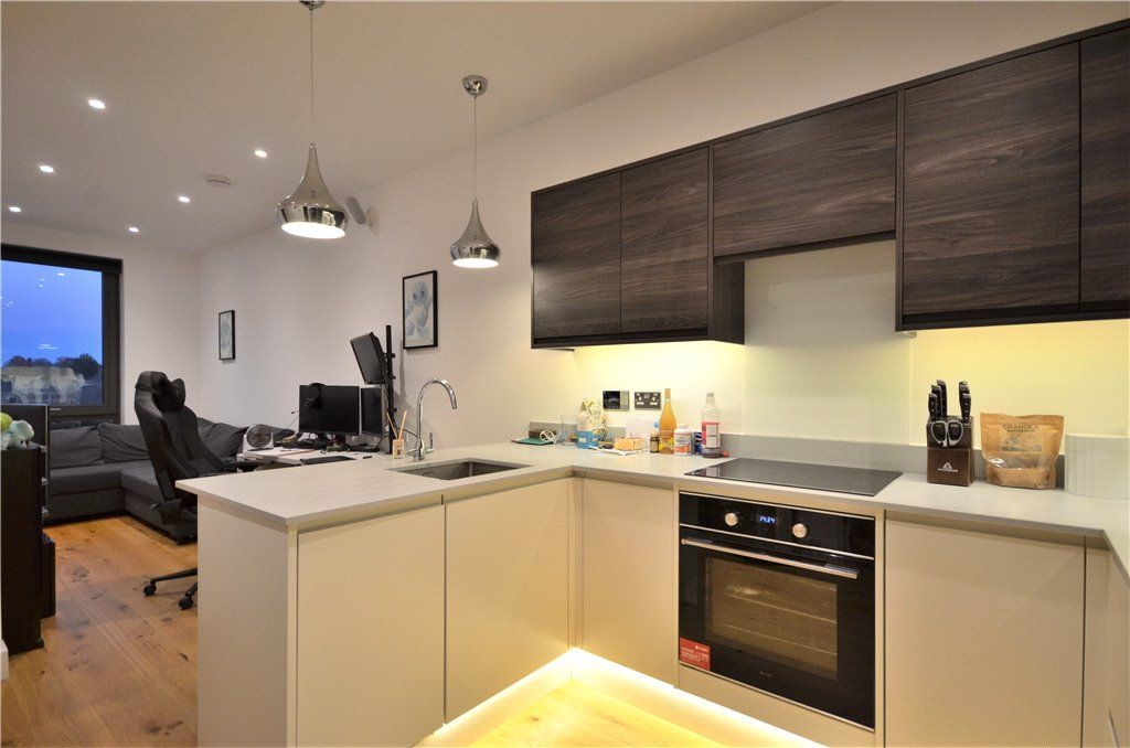 Property photo 2 of 13 Kitchen