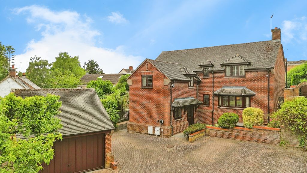 Property photo 1 of 30 8B3Bbecc-Mphq6042