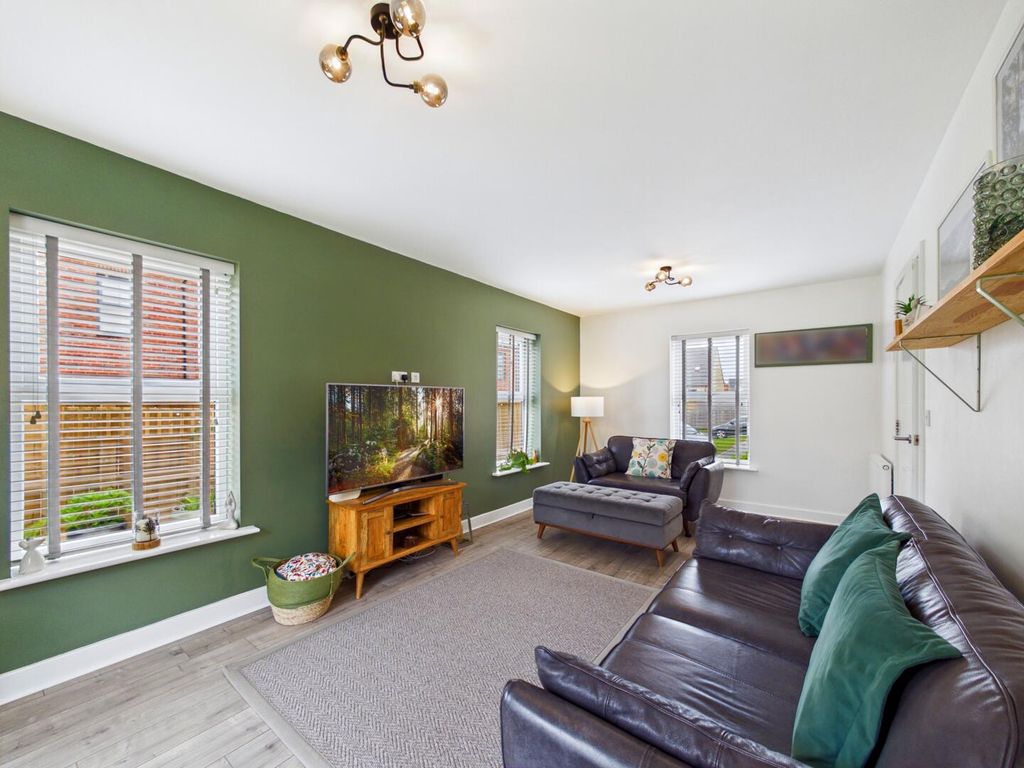 Property photo 3 of 16 Living Room