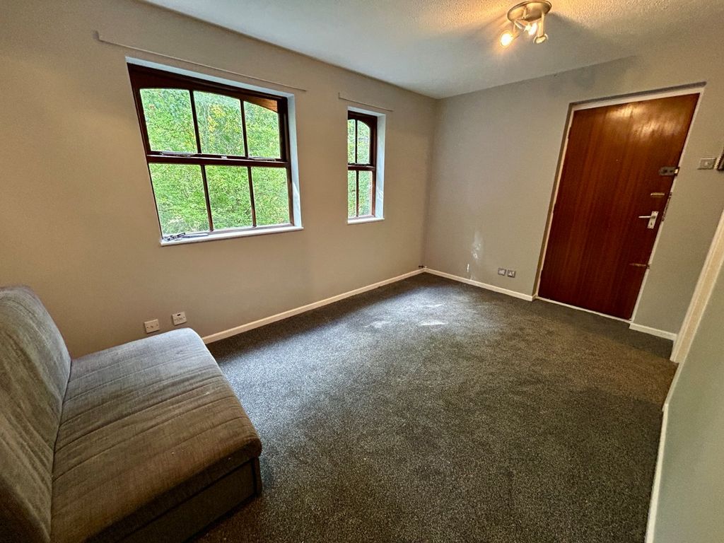 Property photo 3 of 7 Picture No. 09
