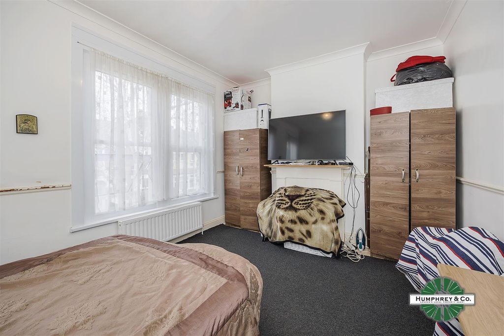 Property photo 2 of 6 3.Jpg