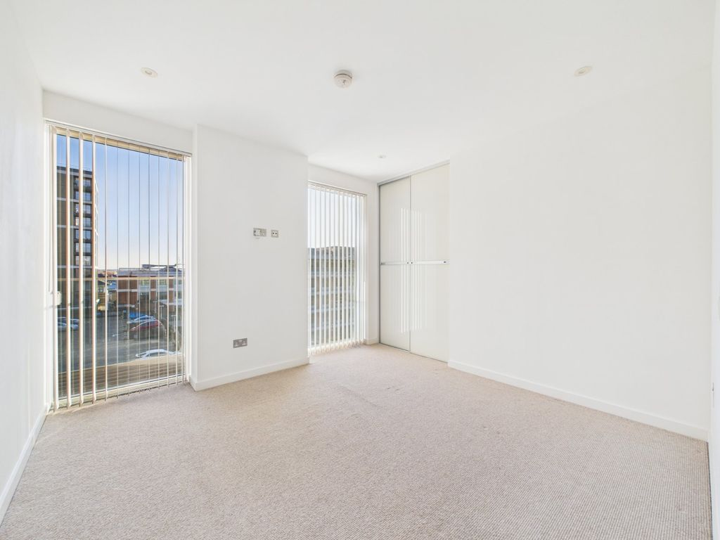 Property photo 3 of 18 Picture No. 30