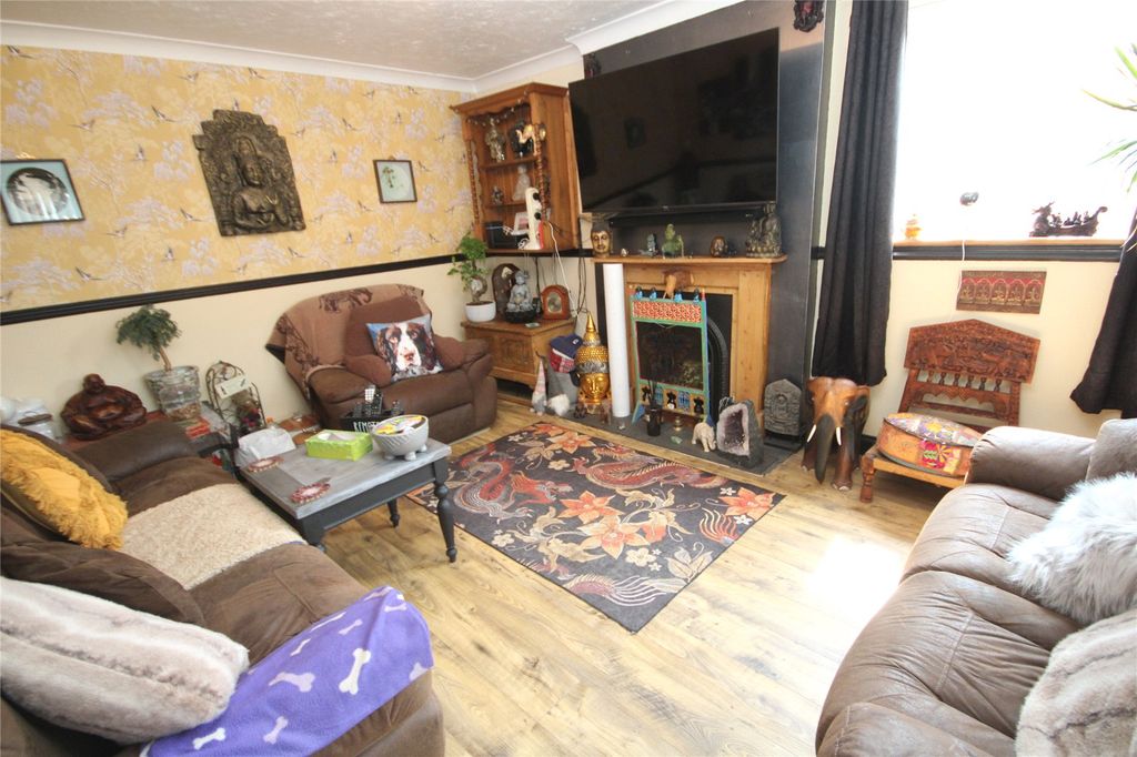Property photo 3 of 20 Picture No. 29