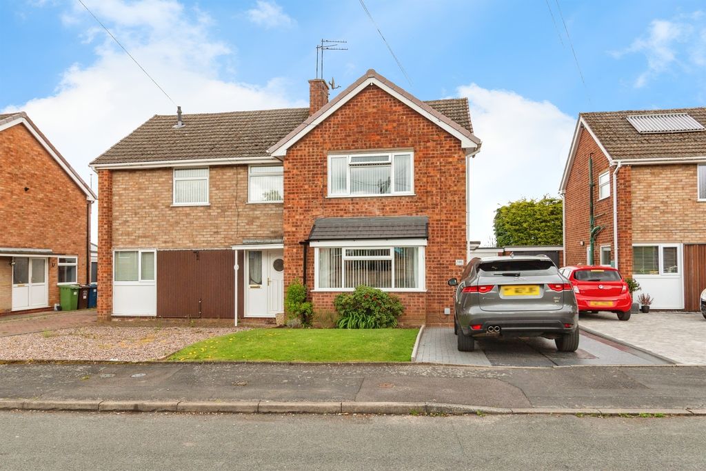 Property photo 1 of 19