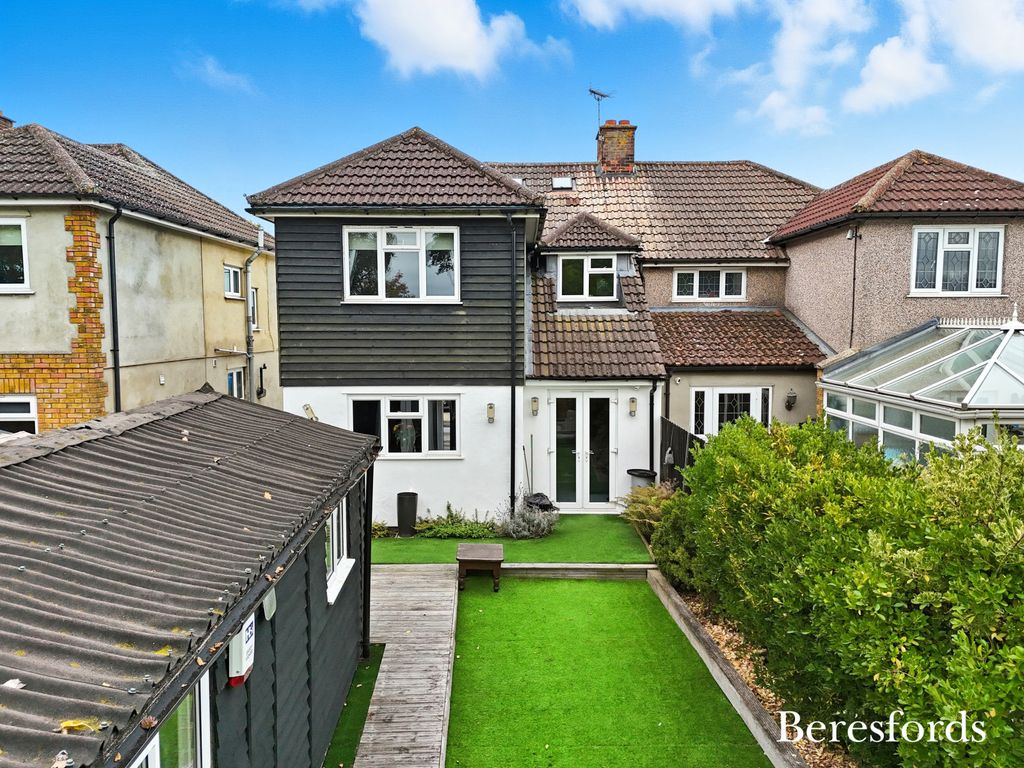 Property photo 2 of 39 Picture No. 03