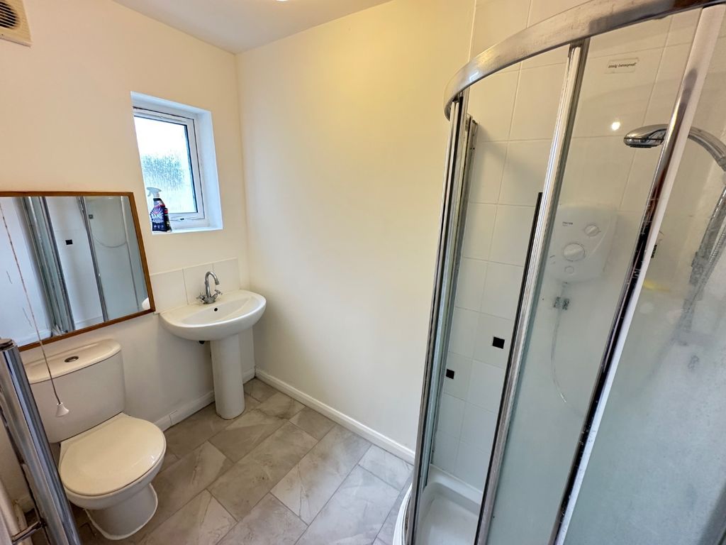 Property photo 3 of 5 2939223