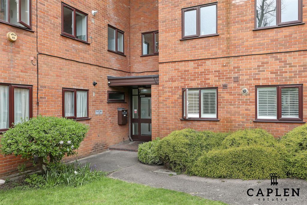 Property photo 2 of 15