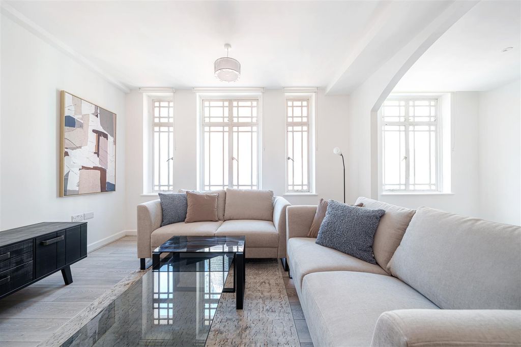 Property photo 2 of 23 Reception Room