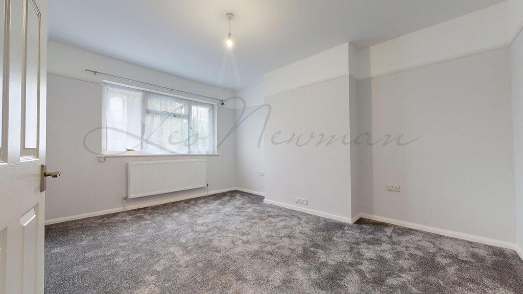 Property photo 2 of 10 Jpg
