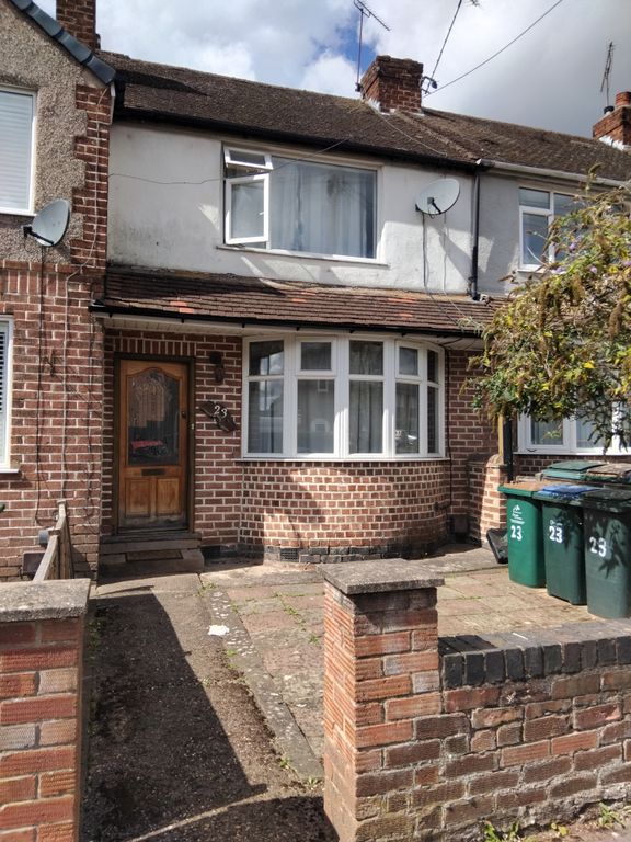 Property photo 1 of 32