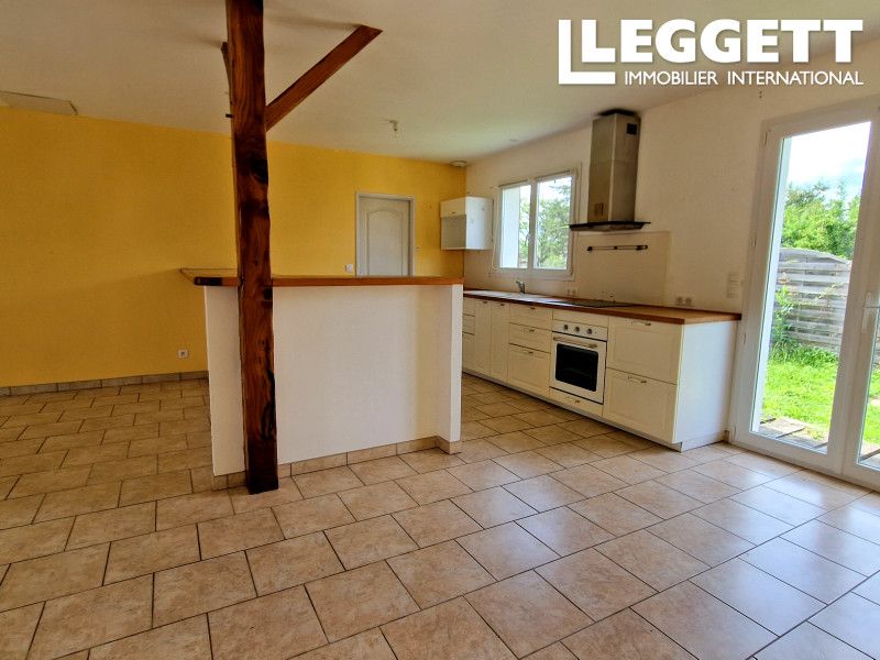Property photo 3 of 10