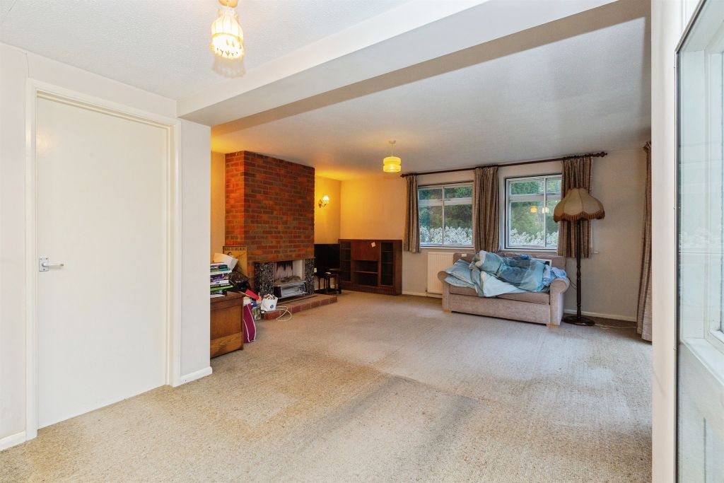 Property photo 3 of 16