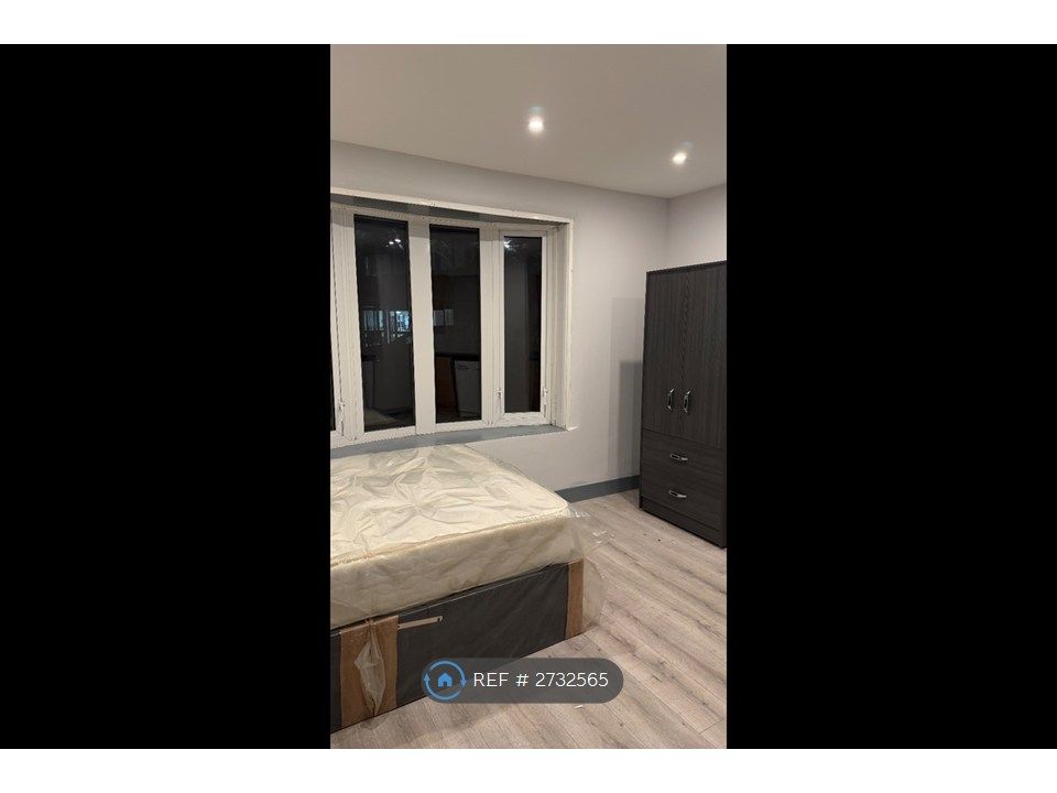 Property photo 2 of 29 Room 1