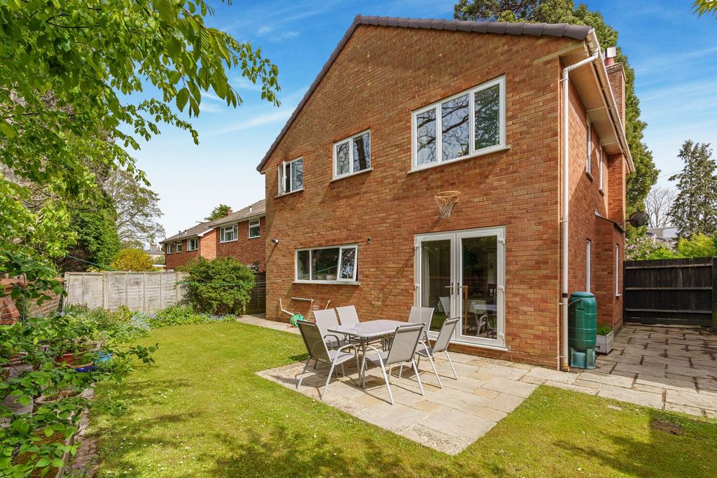 Property photo 2 of 15