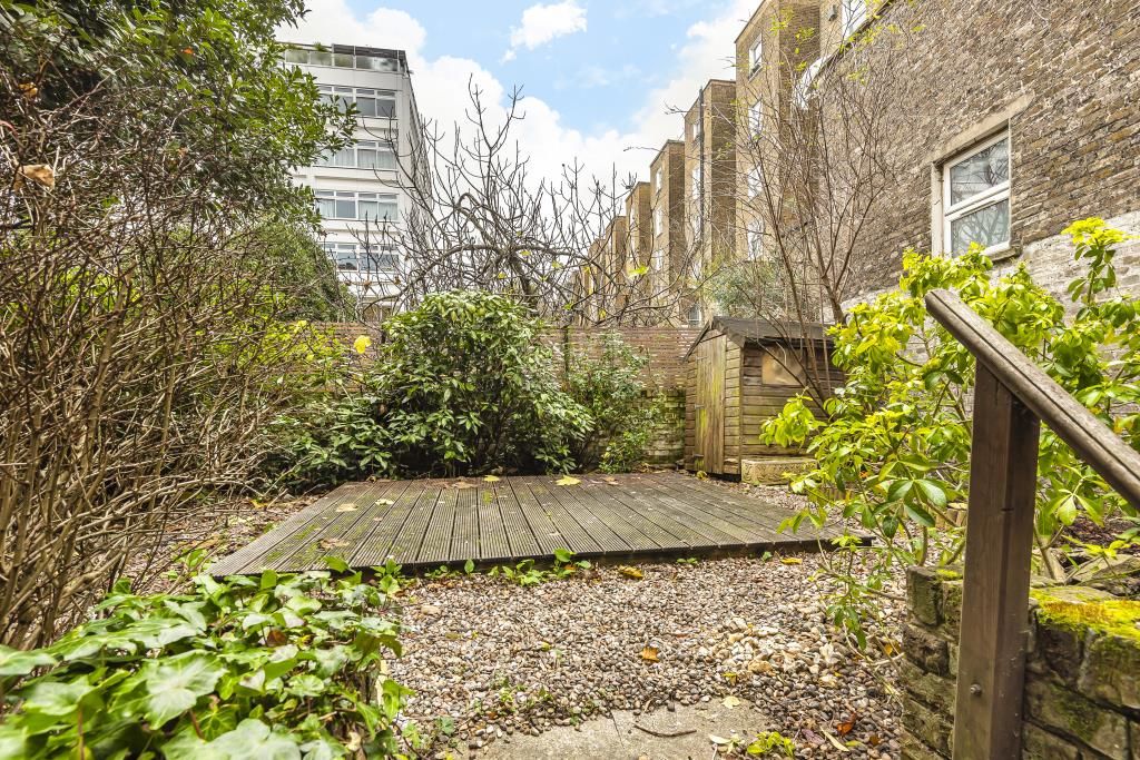 Property photo 1 of 9 Patio Garden