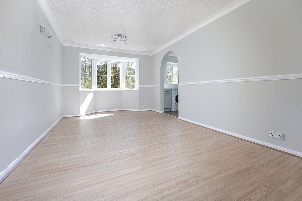 Property photo 1 of 14 Picture No. 03
