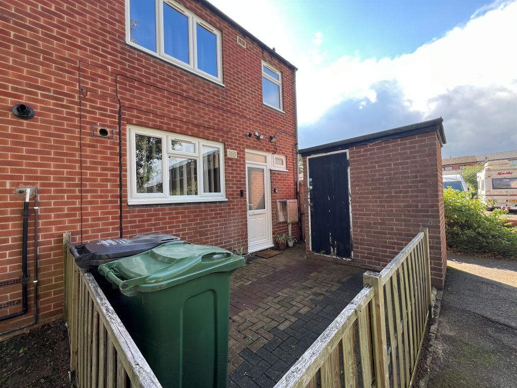 Property photo 1 of 16