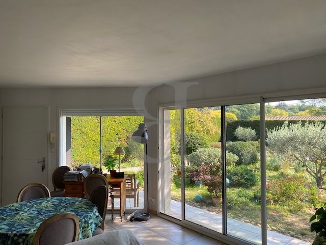 Property photo 3 of 13 186323