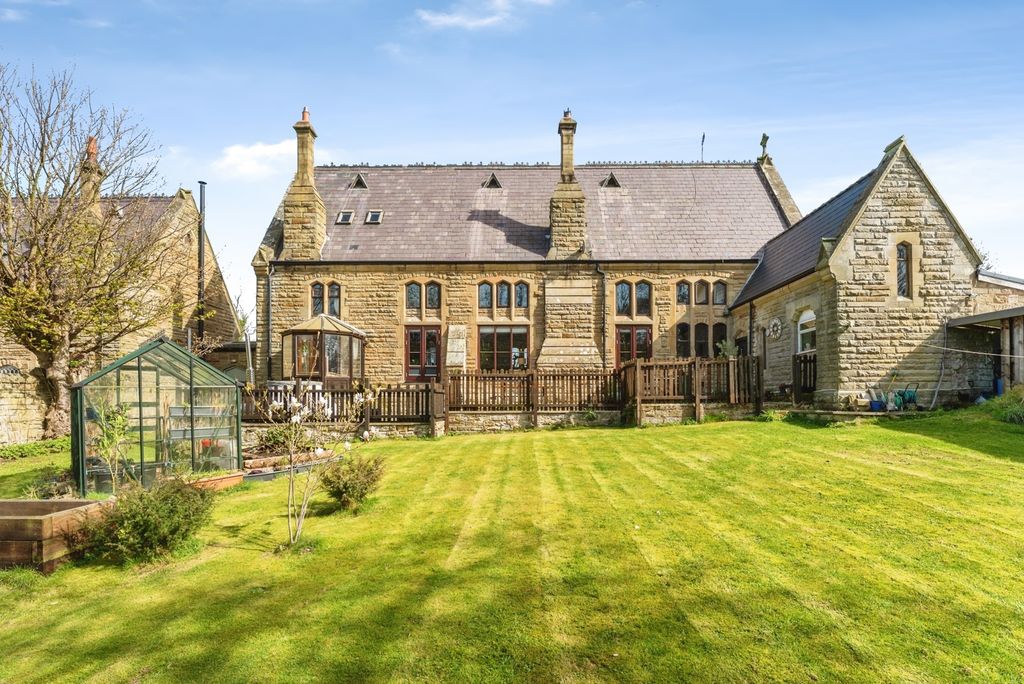 Property photo 2 of 30 Pbox-Img.Jpg