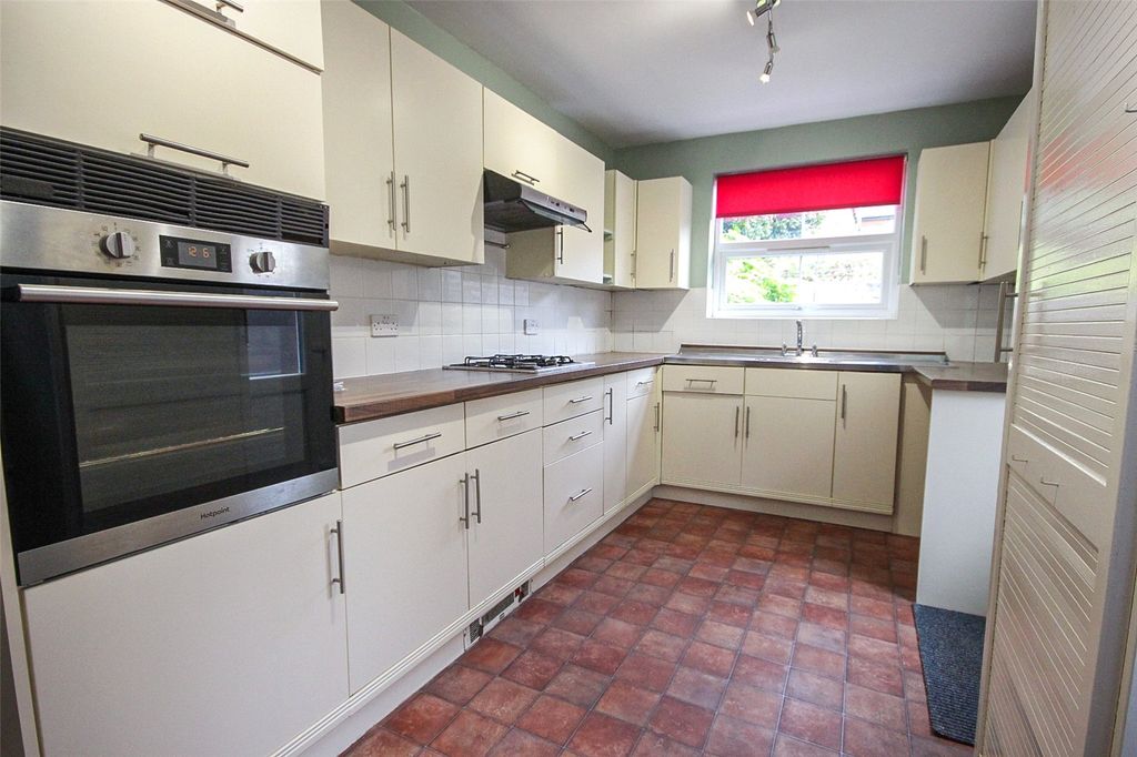 Property photo 3 of 13 Picture No. 23