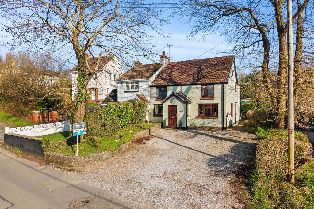 Property photo 1 of 34