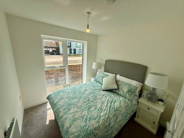 Property photo 3 of 5 Bedroom