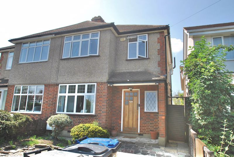 Property photo 1 of 16 Photo 6