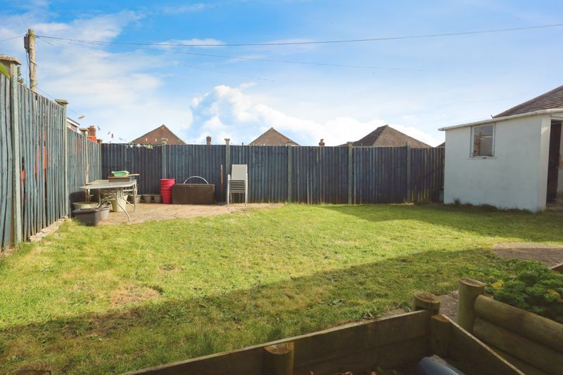 Property photo 3 of 11 Photo 4
