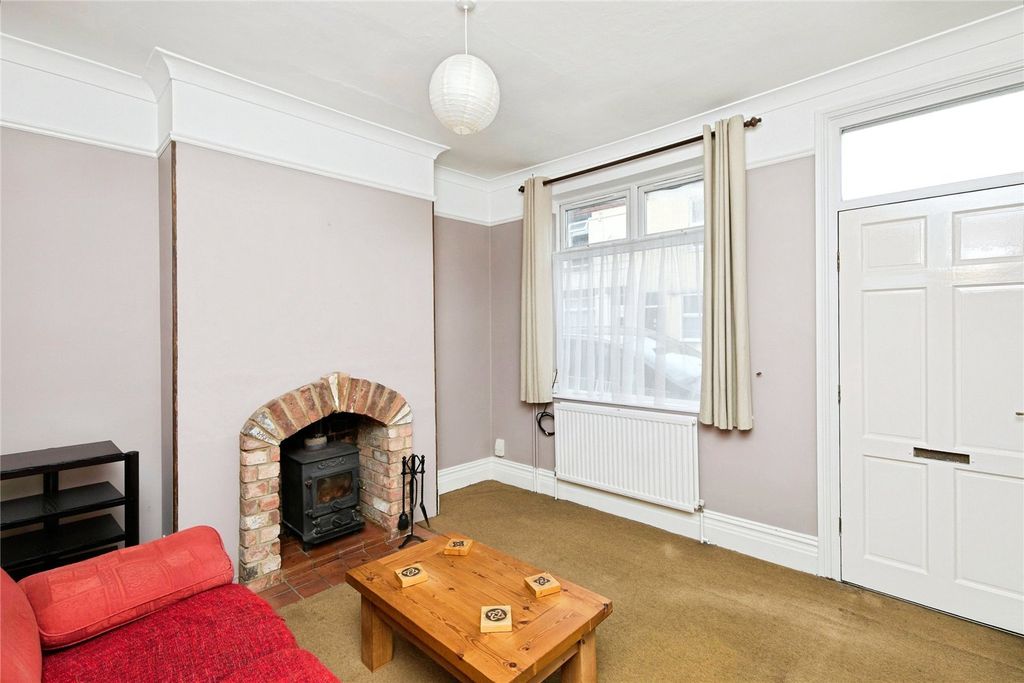 Property photo 3 of 17 Picture No. 14