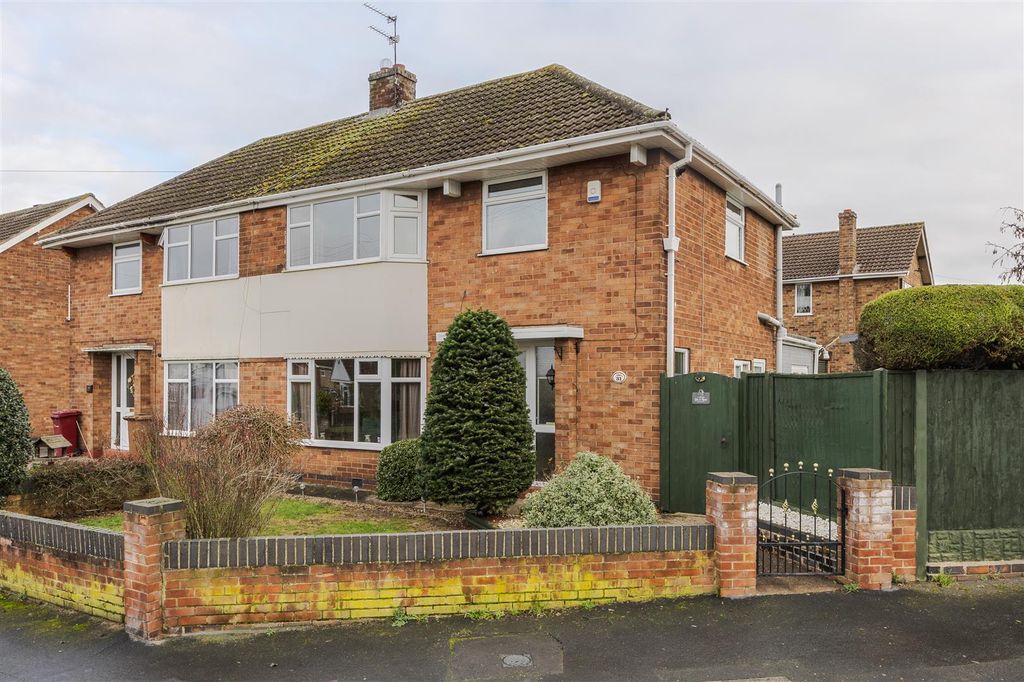 Property photo 1 of 21 Main