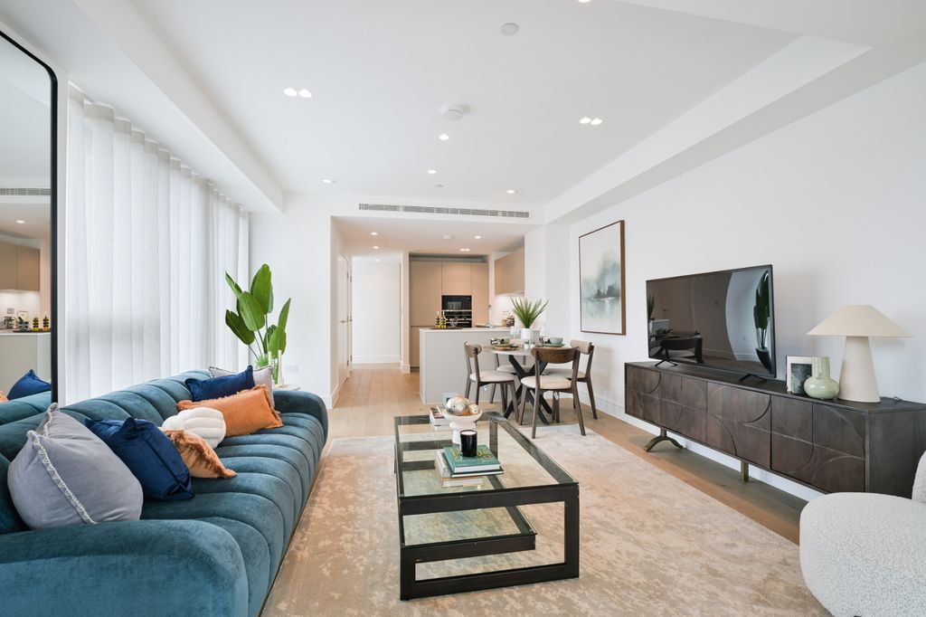 Property photo 2 of 13 Empire House, 103- (8).Jpg