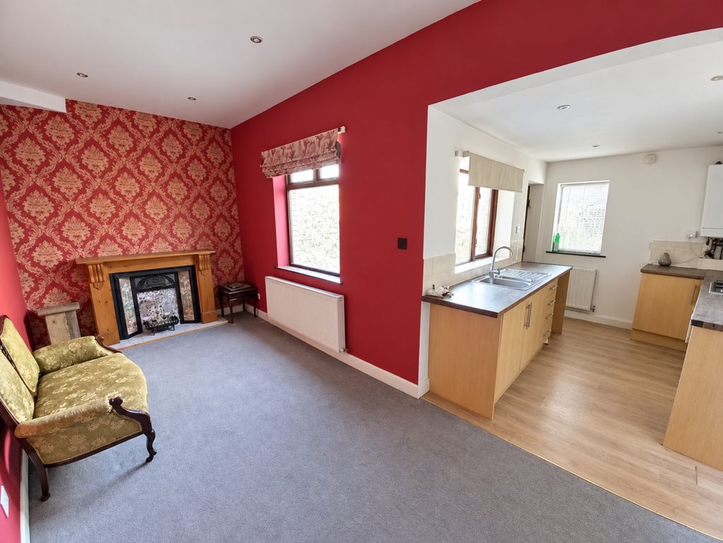 Property photo 3 of 11 Dining Room And Kitchen