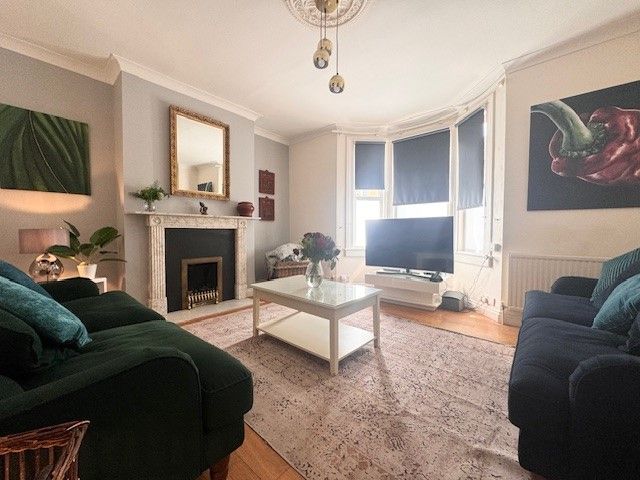 Property photo 1 of 15 Living Room