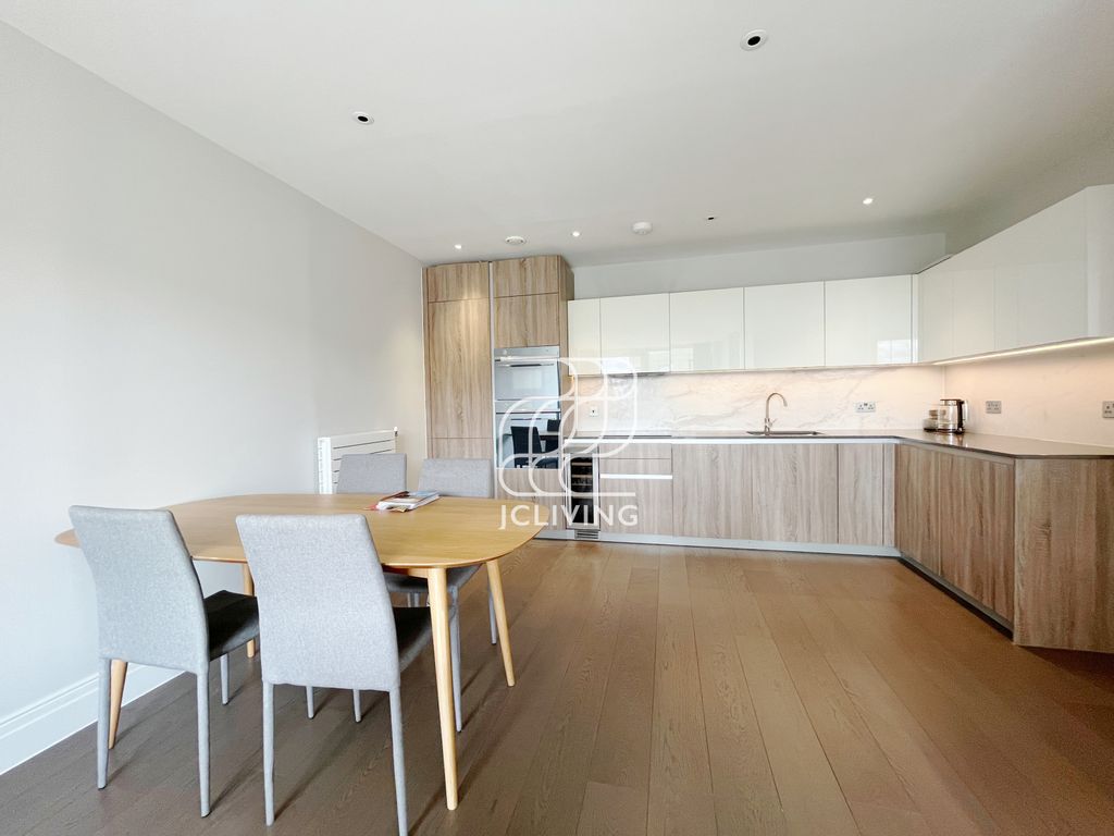 Property photo 2 of 13 Gallery