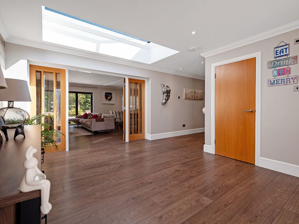 Property photo 2 of 29