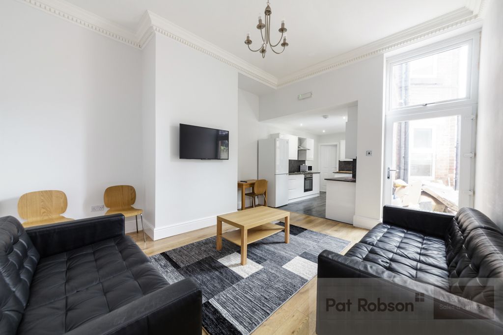Property photo 1 of 9 25 Lo