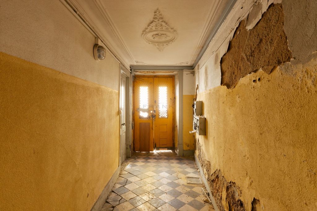 Property photo 1 of 29