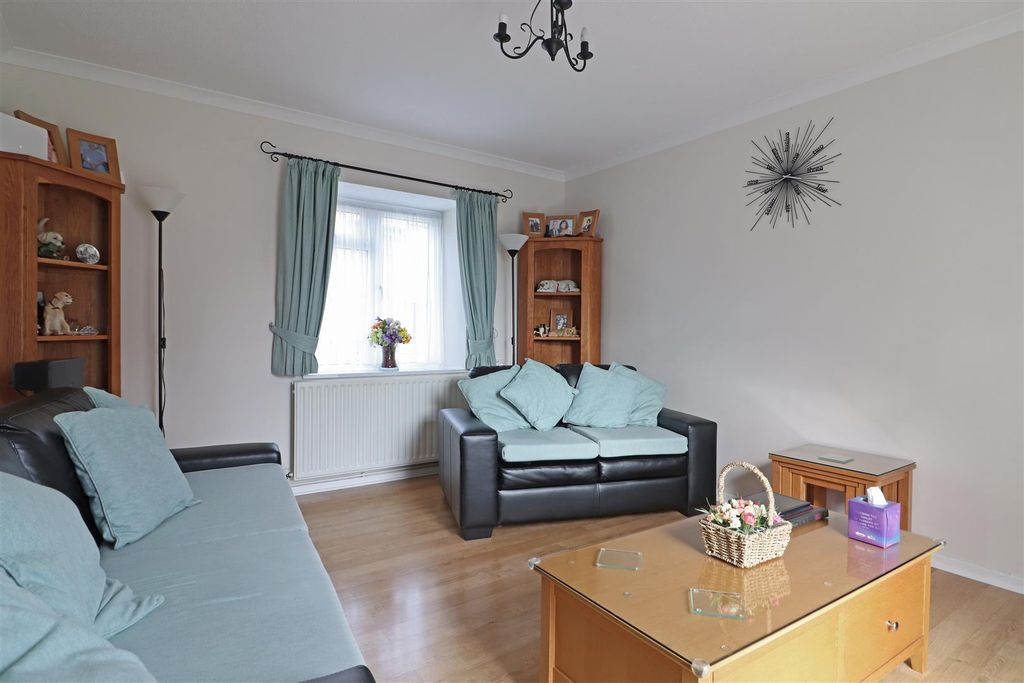 Property photo 2 of 15