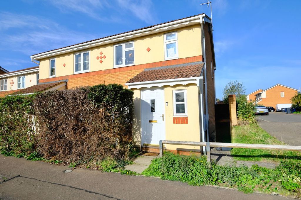 Property photo 1 of 12