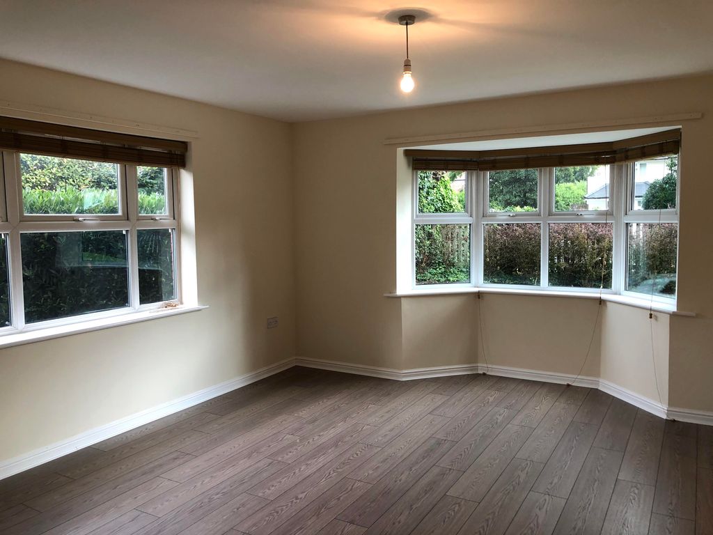 Property photo 2 of 11 Image