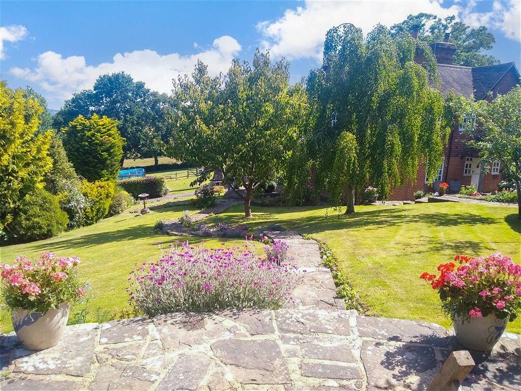 Property photo 2 of 29 Garden ML