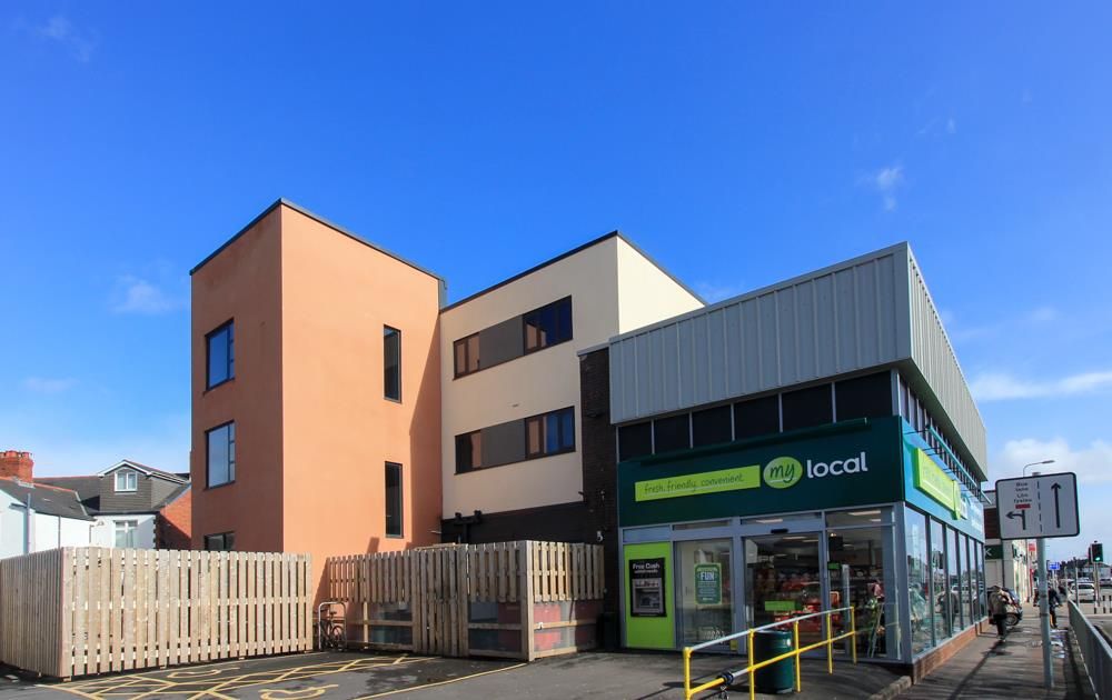 Property photo 1 of 8 Victoria Park Court Ext.Jpg