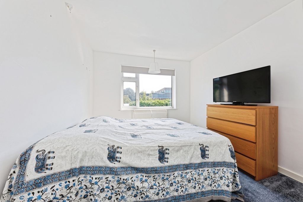Property photo 2 of 20 Pbox-Img.Jpg