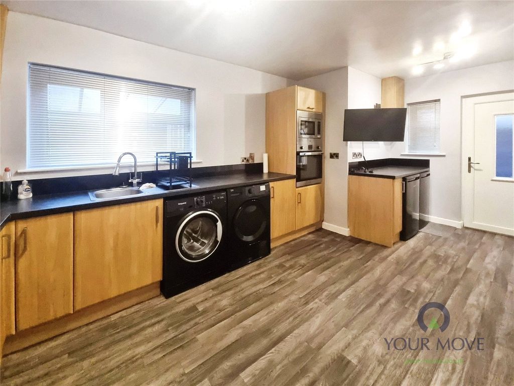 Property photo 3 of 9 Kitchen / Diner